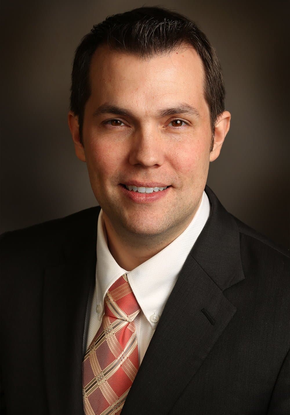 Image of Colonoscopy and Endoscopy GI Doctor Alan Erdmann, MD